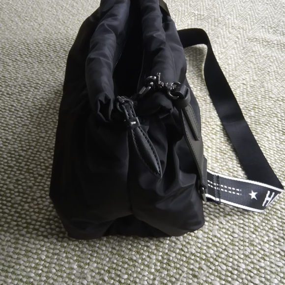 Zara Black Bucket Bag puffi soft - Picture 3 of 12
